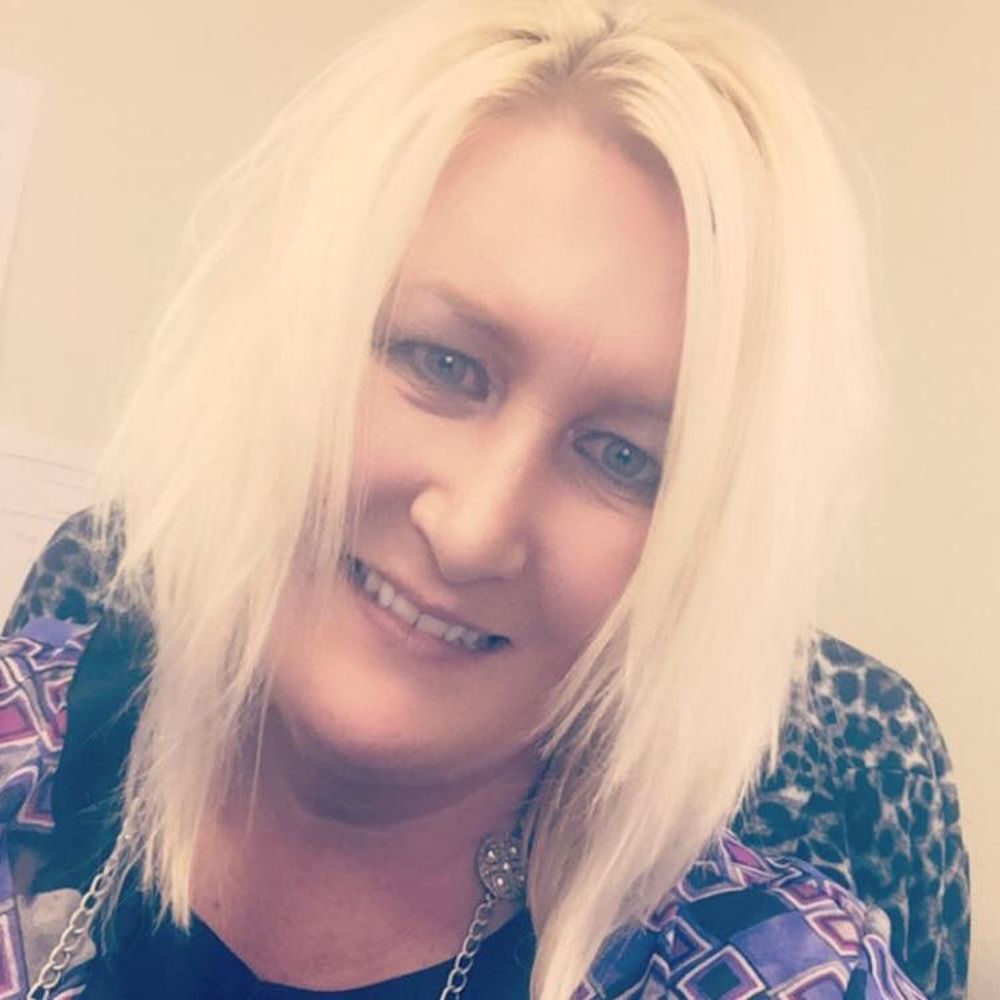 Meet your Posher, Becky